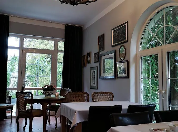 Willa Elysium Bed & Breakfast